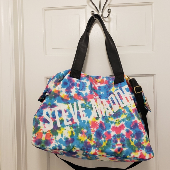 Steve Madden Bnick Large Tie Dye Print Gym/Travel Bag - Picture 4 of 9
